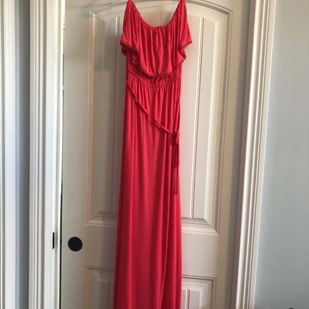 Forever 21 strapless maxi dress